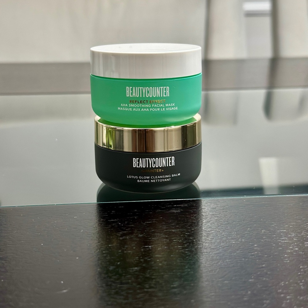 Mini Reflect Effect AHA Smoothing mask and Mini Lotus Cleansing Balm